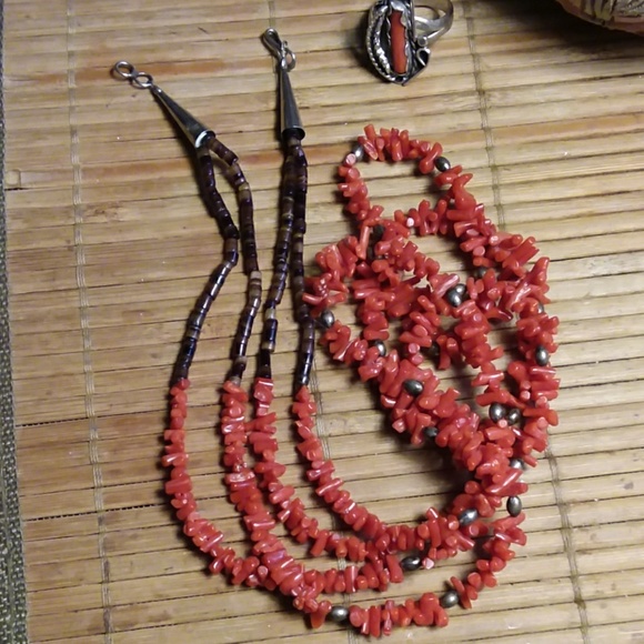 Native American Coral Necklace Vintage - Picture 3 of 4